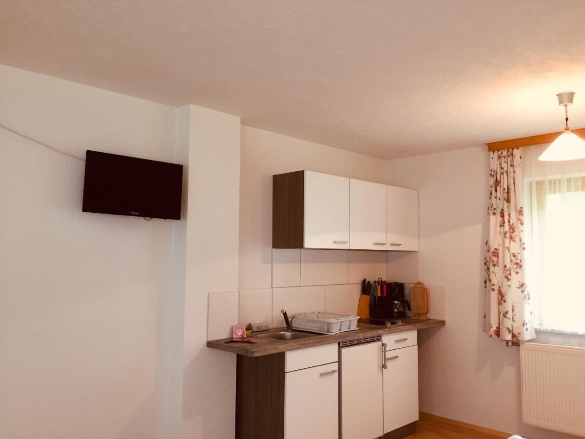 Ferienwohnungen Bianca Hasler - Stallbauer Pusterwald Exterior foto